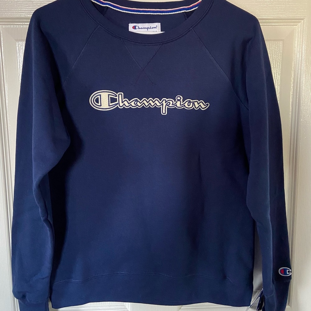 Champion Women's Crewneck Sweatshirt